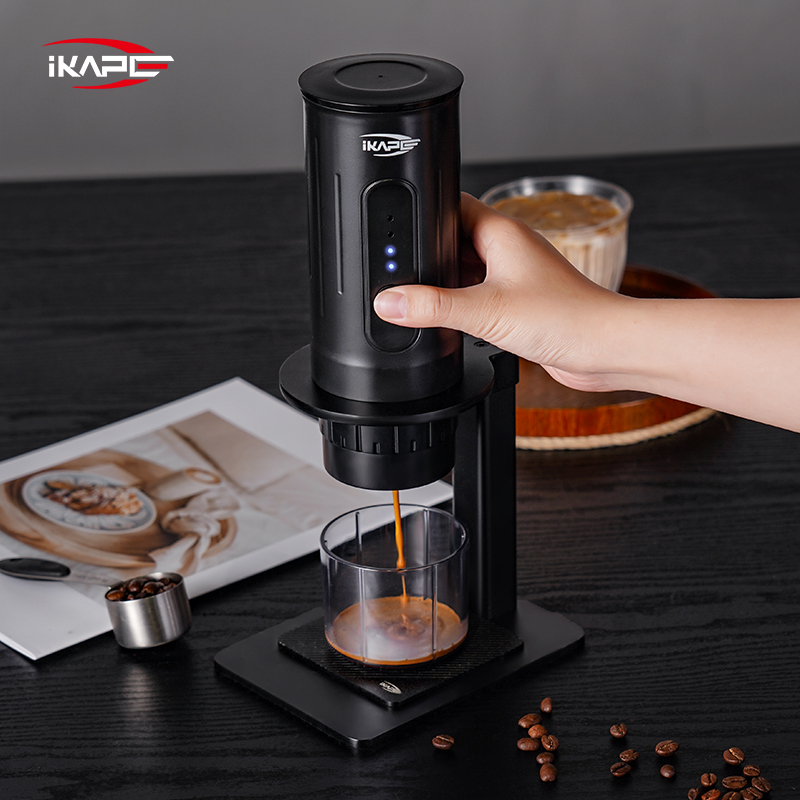 Machine à café portable IKAPE  - Coffee Equipment Camping avis et prix